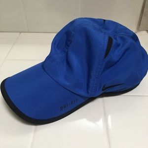 Nike dri fit blue hat